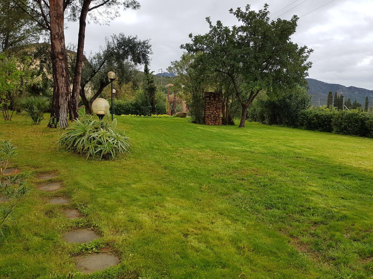 Borgo Degli Ulivi Depandance Vila Capoterra Exterior foto